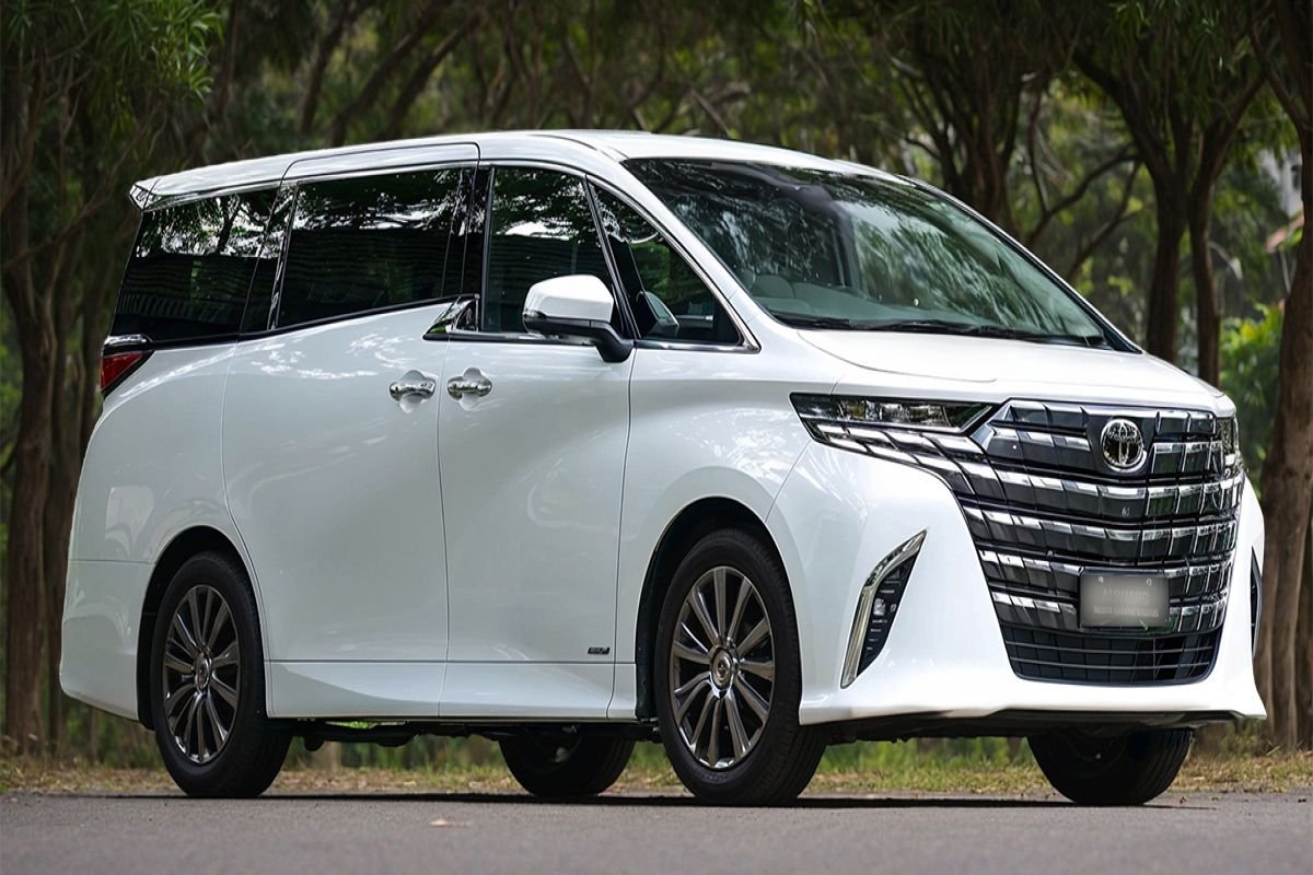 TOYOTA ALPHAD
